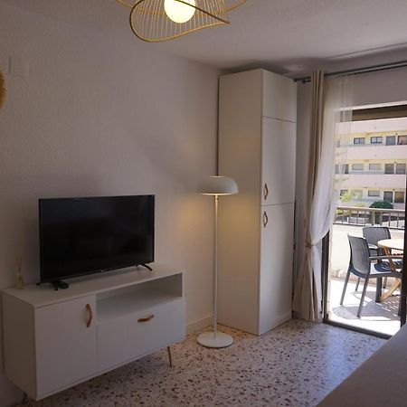 Апартаменты Apartamento Soleado Торевьиа Экстерьер фото
