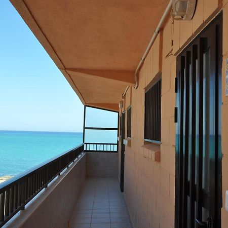 Апартаменты Apartamento Soleado Торевьиа Экстерьер фото